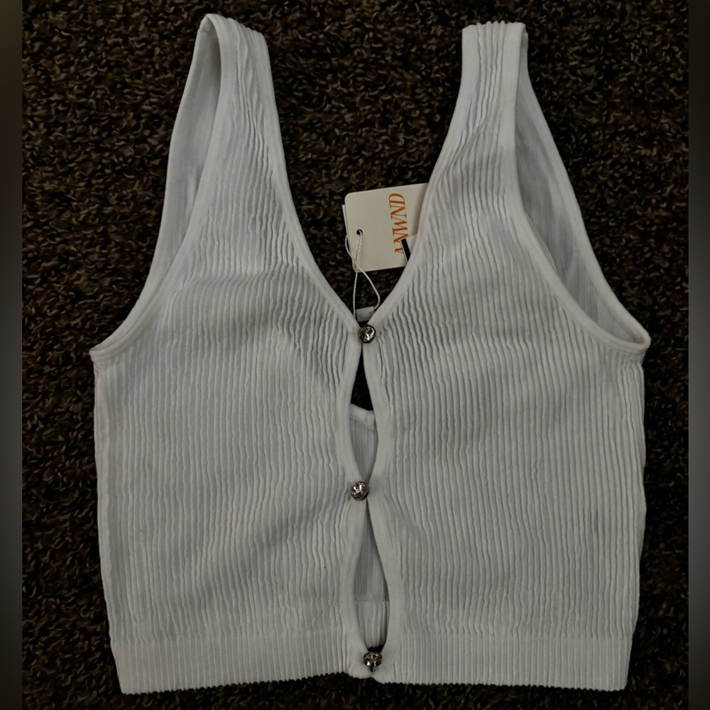 ANWND white tank top